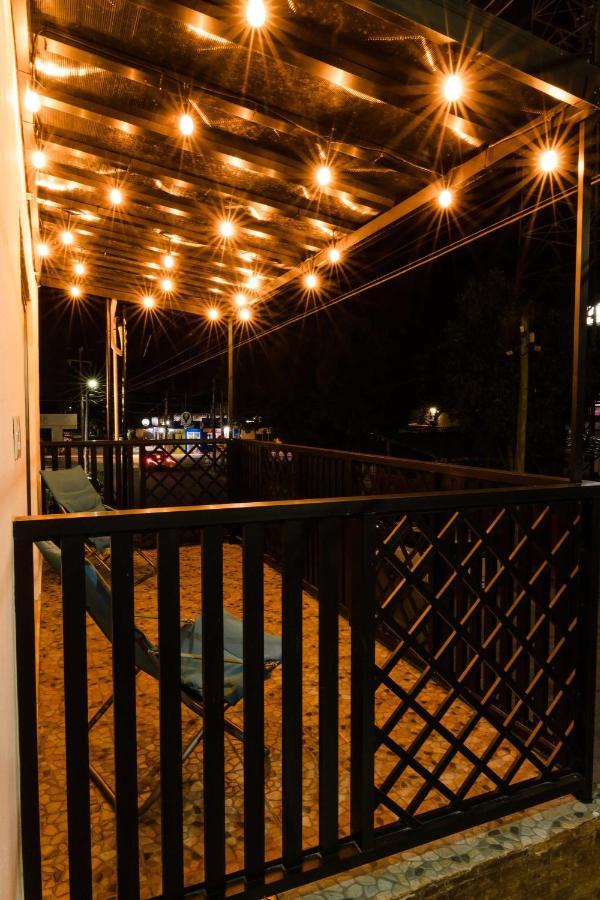 Hotel Naomi City Center Bacalar Exterior photo